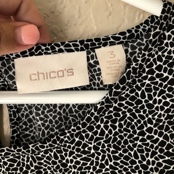 Chico’s cap sleeve top - Picture 3 of 3
